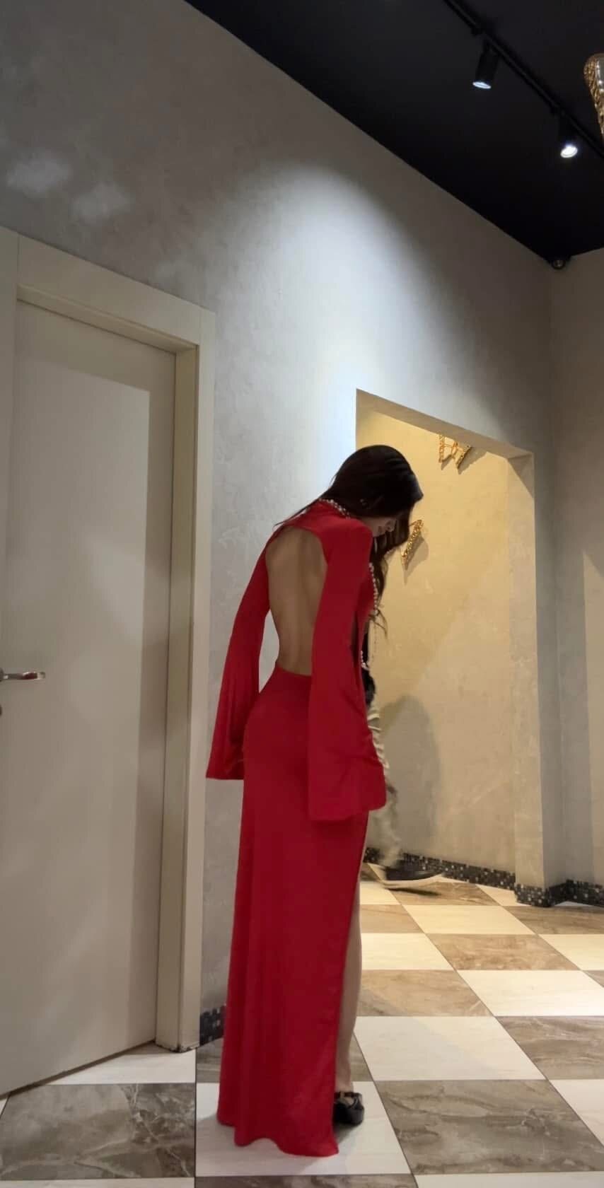 Unveiling Ella_lee15: A Glimpse into the Enigmatic Streamer's World