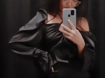 Mikio_san's Instagram Charm