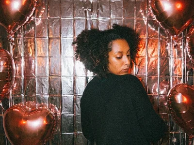 Your_Paris: The Seductress of Streams Says Goodbye for Now